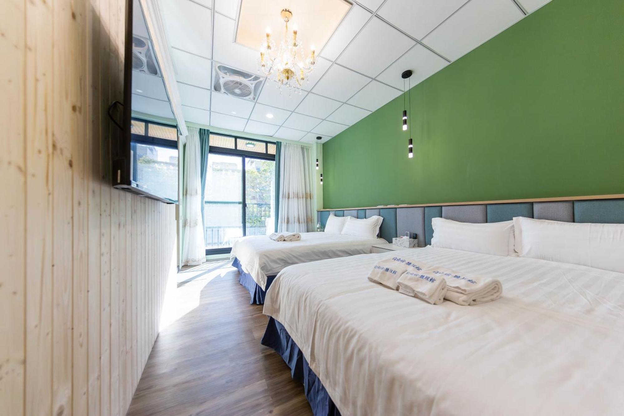 Ez Stay Yancheng Kaohsiung Buitenkant foto