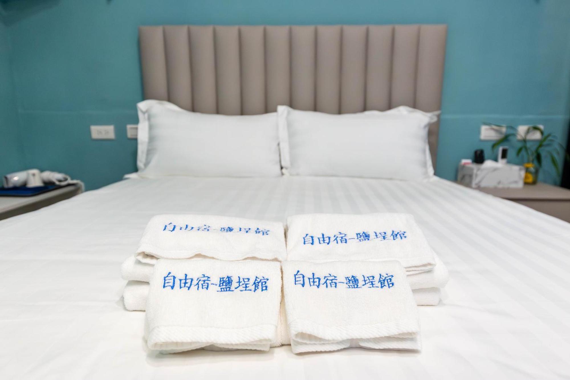 Ez Stay Yancheng Kaohsiung Buitenkant foto