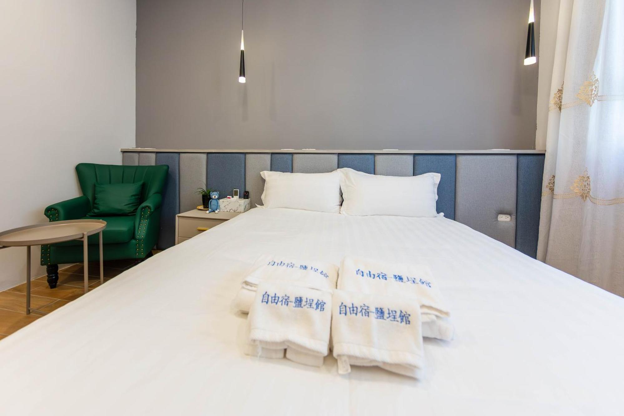 Ez Stay Yancheng Kaohsiung Buitenkant foto
