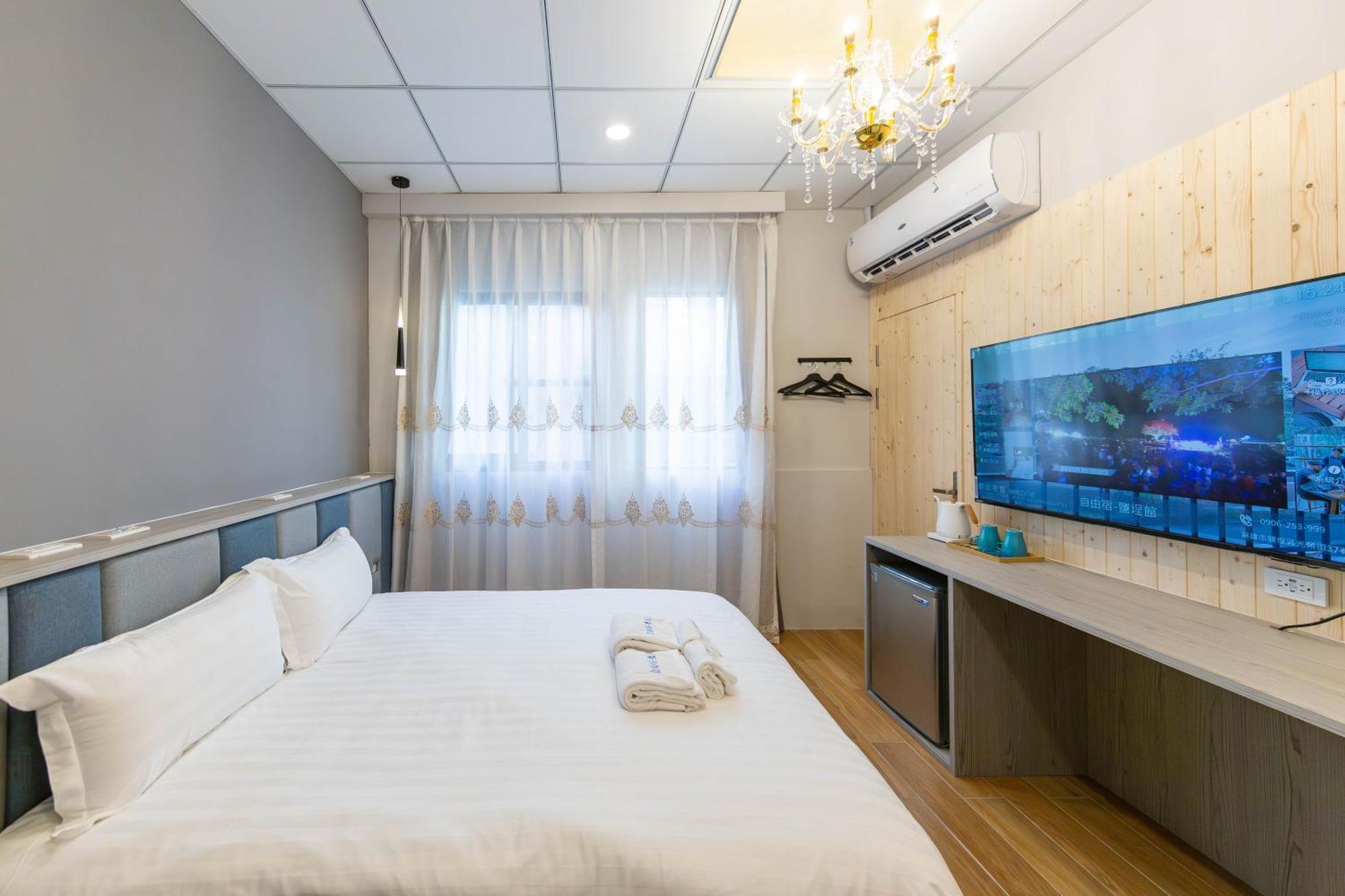 Ez Stay Yancheng Kaohsiung Buitenkant foto